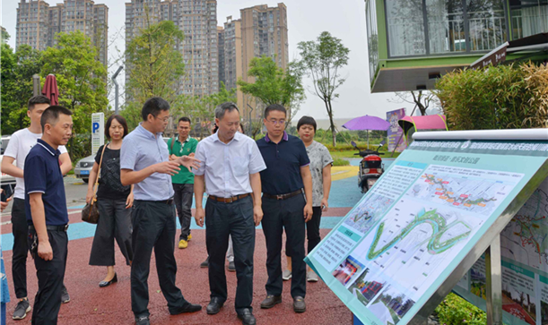 成都市“全面落實年”第八專項督查組考察香城公司毗河綠道·音樂文創(chuàng)公園